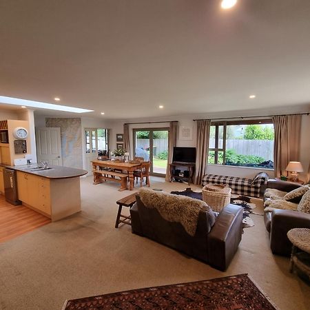 Wanaka Comfort - That Wanaka Tree المظهر الخارجي الصورة